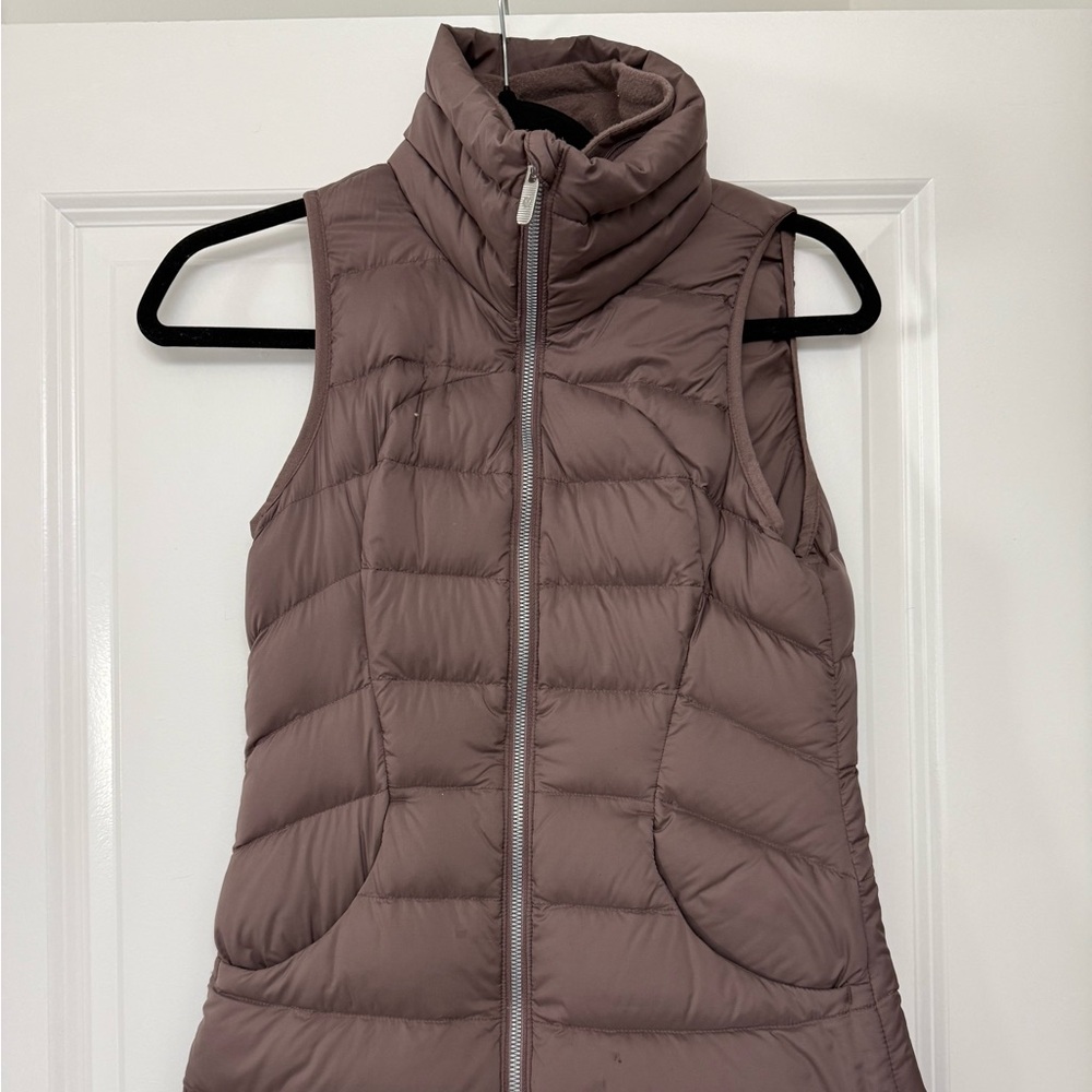 lululemon athletica Quilted Sleeveless Puffer Vest in Mauve